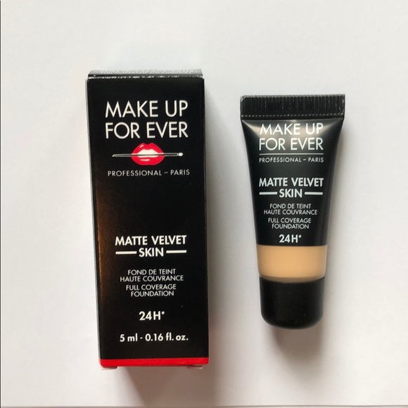 New Make Up For Ever matte velvet skin - Picture 1 of 3